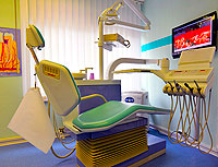 Behandlungszimmer 1 (barrierefrei) der Zahnarztpraxis A. Lassman in Mannheim